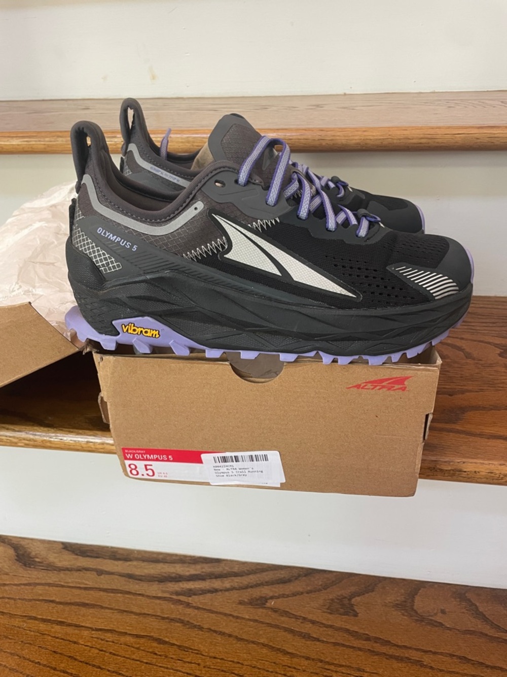 Altra Olympus 5 Women's Trail Shoes - Black & Purple accents